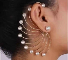 Charger l'image dans la galerie, Boucles d'Oreilles Élégantes en Perle - Raffinement et Charme Intemporel