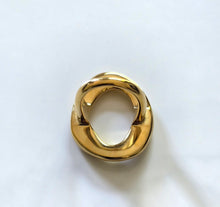 Charger l'image dans la galerie, Bague élégante en acier inoxydable – Couleur or