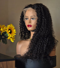 Load image into Gallery viewer, No=02 _ Perruque Curly 28 pouces – Cheveux Brésiliens – Densité 300% – Couleur Noir – 13x6 lace frontal