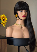 Load image into Gallery viewer, No=13 _ Perruque Naturelle Noire avec Frange – Cheveux Brésiliens| 180 % Densité | 24 Pouces
