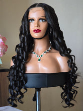 Charger l'image dans la galerie, Parure de Luxe Brillante – Collier, Bracelet et Boucles d’Oreilles