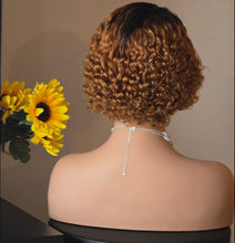 Charger l'image dans la galerie, Perruque Cheveux brésiliens - 8 pouces-180% de densités - lace frontale 13x4