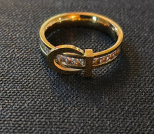 Charger l'image dans la galerie, Bague Couleur or en Acier Inoxydable – Élégance et Intemporalité - Taille 8