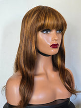 Load image into Gallery viewer, No=09 _ Perruque naturelle avec Frange – 18 pouces, Densité 200 %