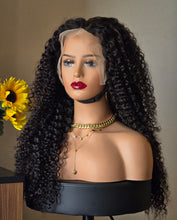 Load image into Gallery viewer, No=02 _ Perruque Curly 28 pouces – Cheveux Brésiliens – Densité 300% – Couleur Noir – 13x6 lace frontal
