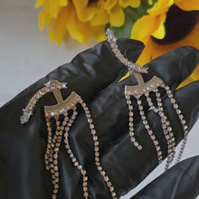 Cargar y reproducir el video en el visor de la galería, Boucles d’oreille : titre Boucle d’oreille – Style raffiné et lumineux
