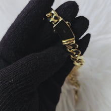 Load and play video in Gallery viewer, Chaîne Unisexe en Acier Inoxydable Plaqué Or 14K –  16&quot;~ 40,64 cm de long
