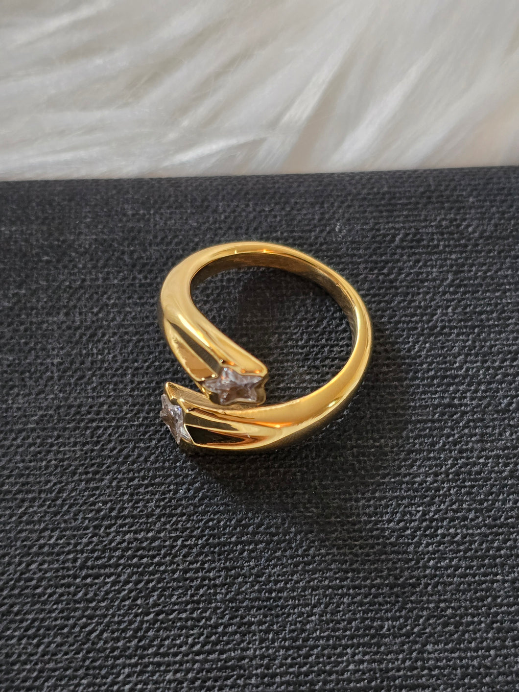 Bague en Acier Inoxydable – Anneau Ouvert Élégant