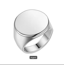 Charger l'image dans la galerie, Bague en acier inoxydable pour homme couleur argent, taille 11
