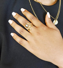 Charger l&#39;image dans la galerie, Bague en acier inoxydable couleur or et argent
