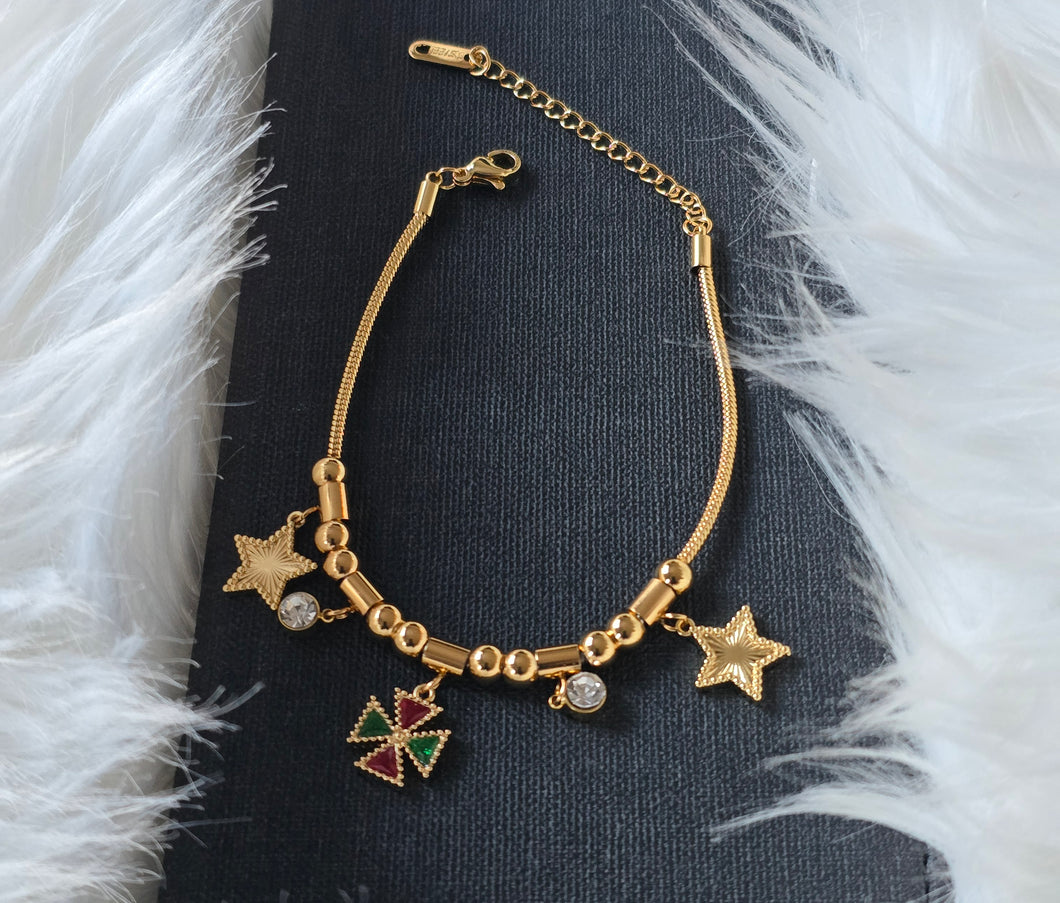 Bracelet en acier inoxydable plaqué 18K avec pendentifs