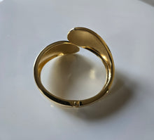 Cargar imagen en el visor de la galería, Bracelet en acier inoxydable couleur or
