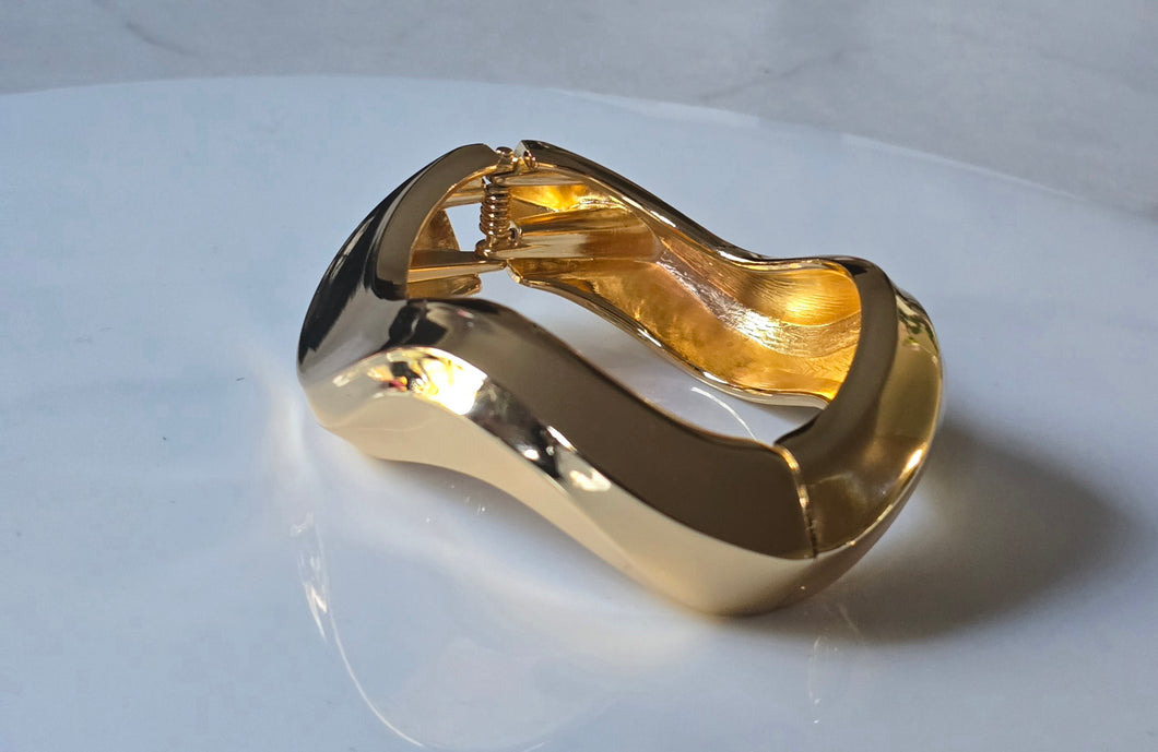 Bracelet en acier inoxydable couleur or - Élégance