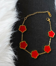 Cargar imagen en el visor de la galería, Bracelet en Acier Inoxydable Double Face – Motif Feuille à Cinq Pétales Porte-Bonheur
