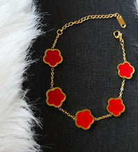 Cargar imagen en el visor de la galería, Bracelet en Acier Inoxydable Double Face – Motif Feuille à Cinq Pétales Porte-Bonheur
