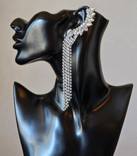 Cargar imagen en el visor de la galería, Boucles d’oreilles étincelantes – Élégance pour toutes occasions
