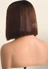 Cargar imagen en el visor de la galería, Perruque Cheveux vietnamiens -Bob - 10 pouces - 2*6 closure - 300% de densités
