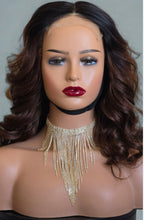 Cargar imagen en el visor de la galería, Perruque Cheveux brésiliens- Qualité Supérieure - 18 pouces - 250% de densités - closure 5*5
