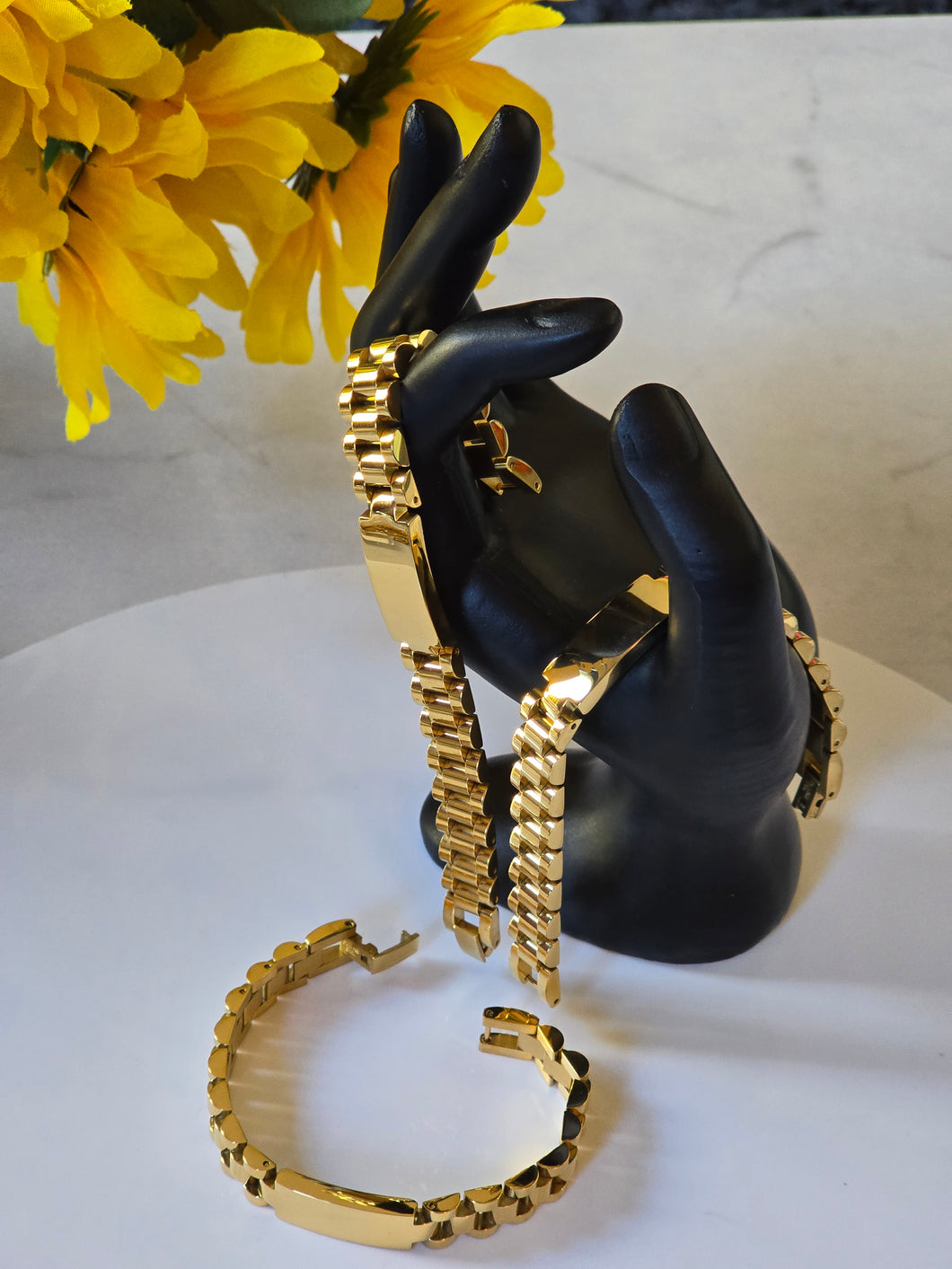 Bracelet
